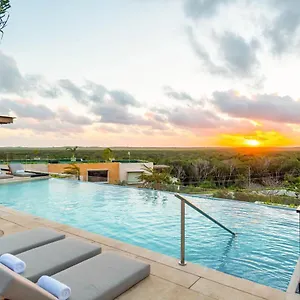 Aloft 4* Tulum